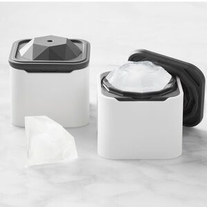 Williams Sonoma Diamond Ice Molds, Set of 2